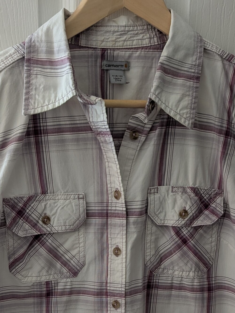 Carhartt White Shirt with Mauve Plaid Accents - Utilitarian Style